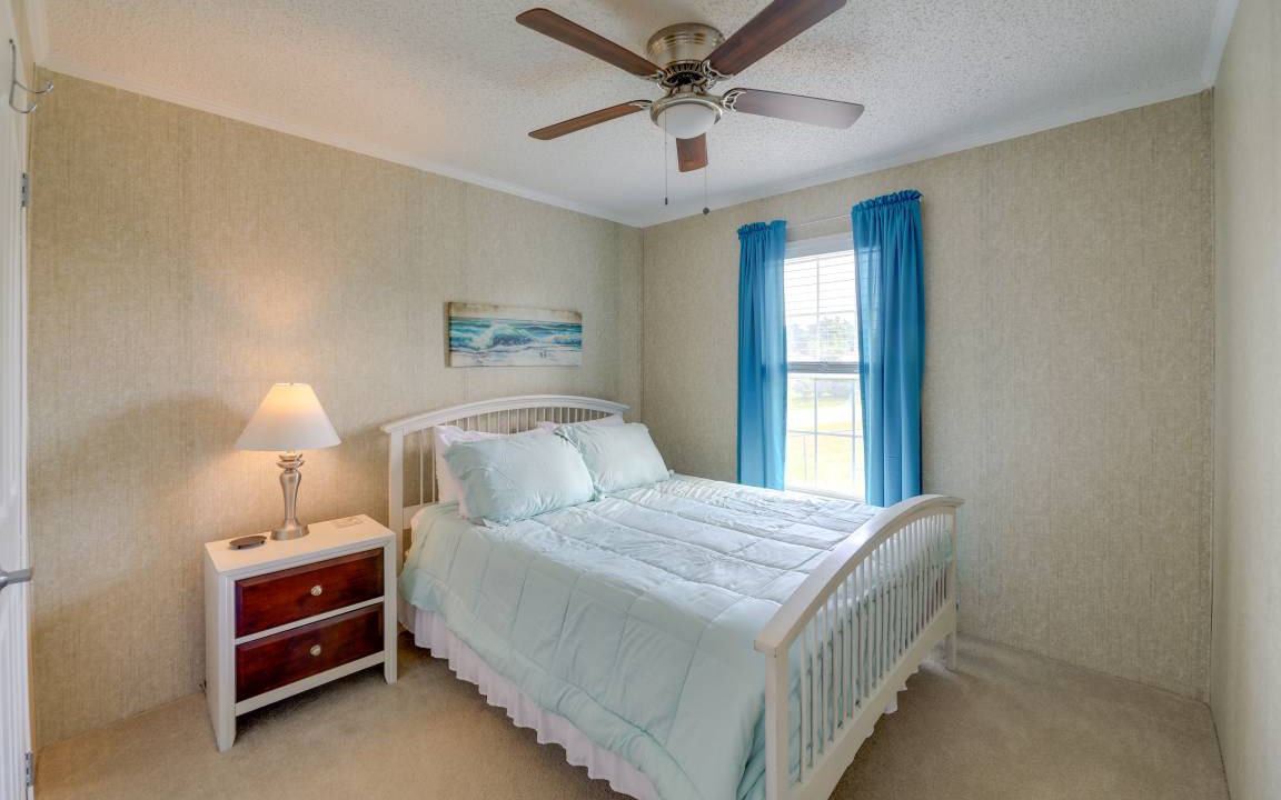 Photo of Bedroom in Carteret County