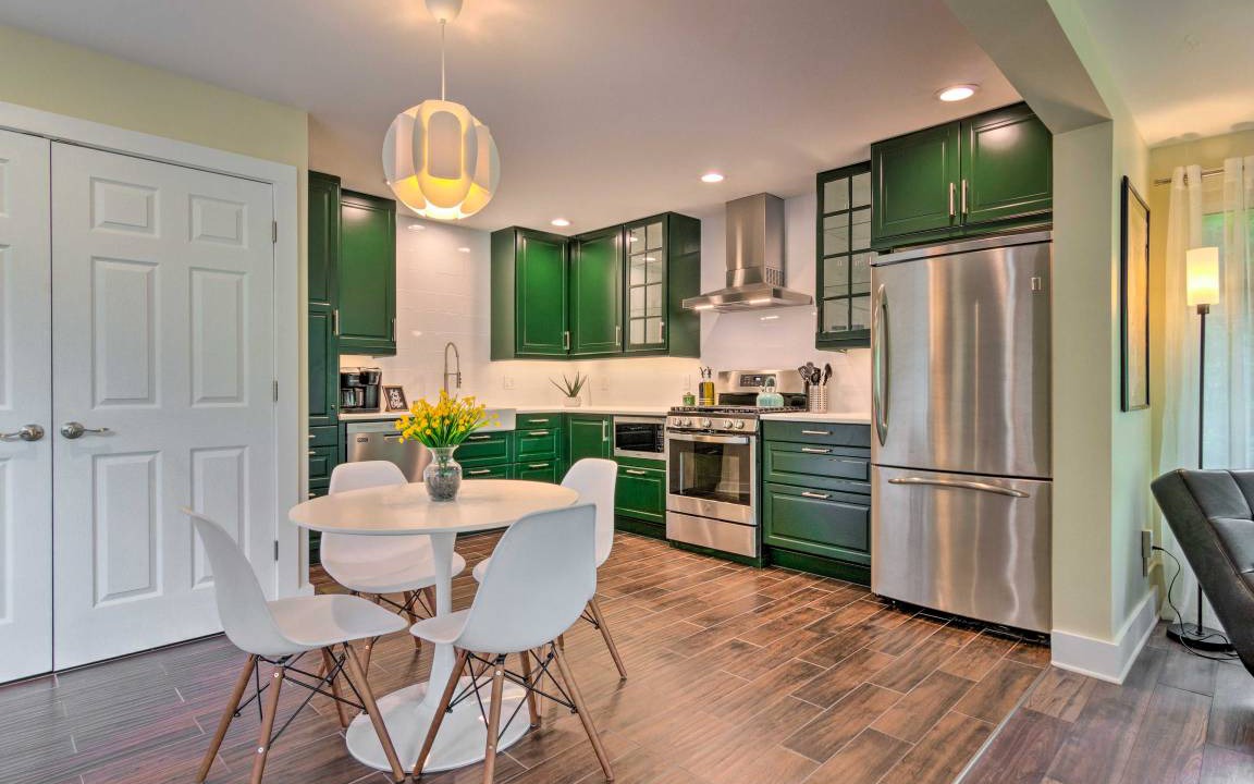 Photo of Kitchen in Chimney Rock
