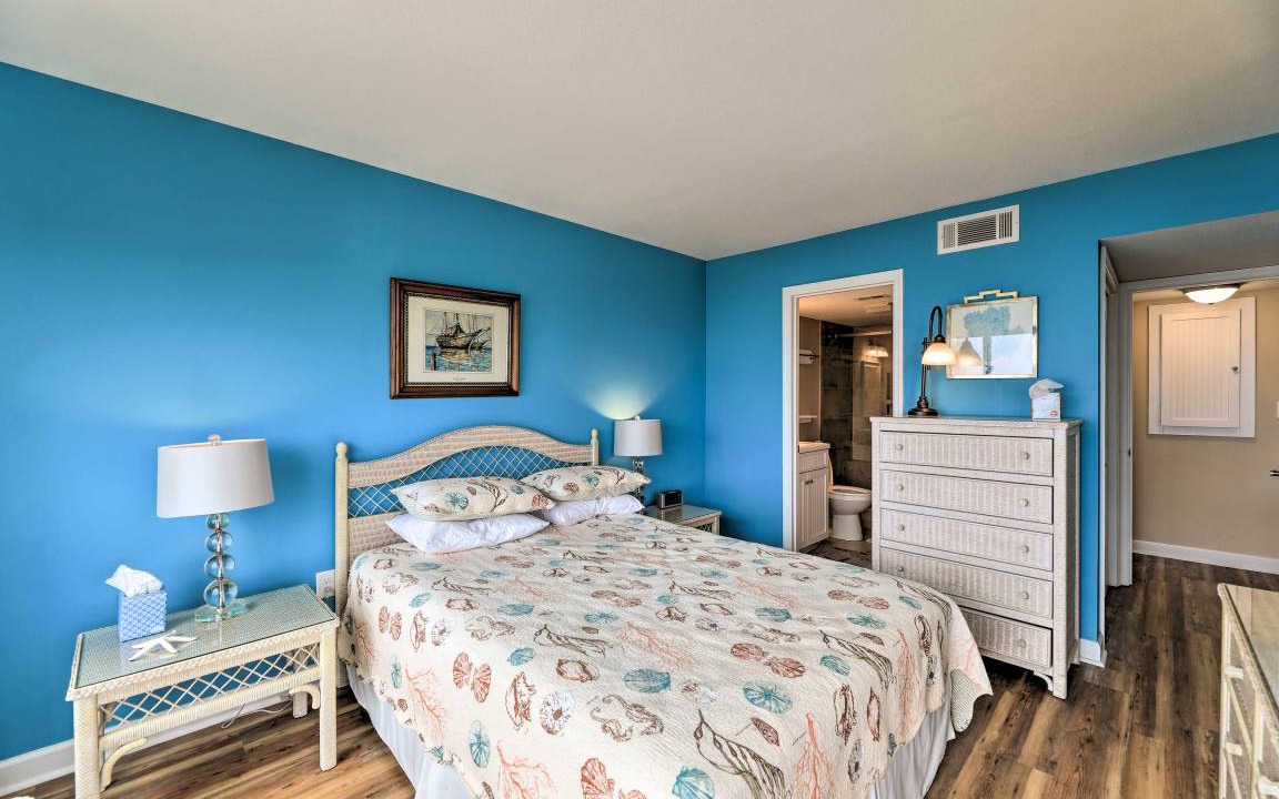 Photo of Bedroom in Emerald Isle