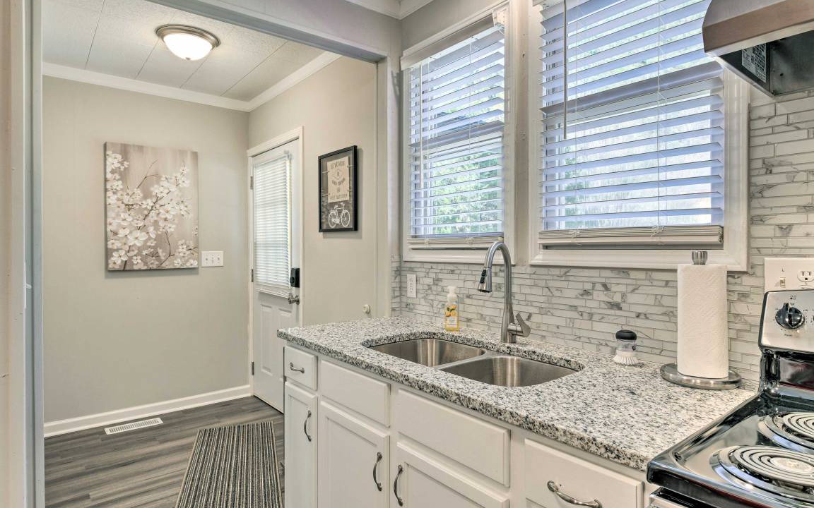 Photo of Kitchen in Yadkinville