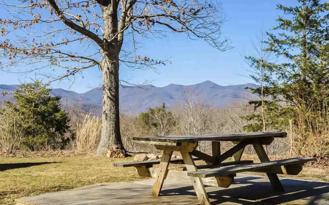 Photo of Others in Black Mountain