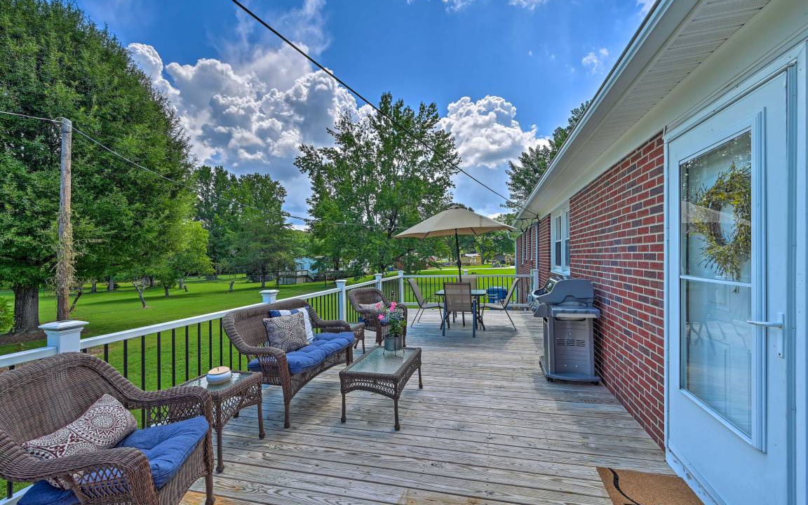 Photo of Patio Balcony in Browns Summit