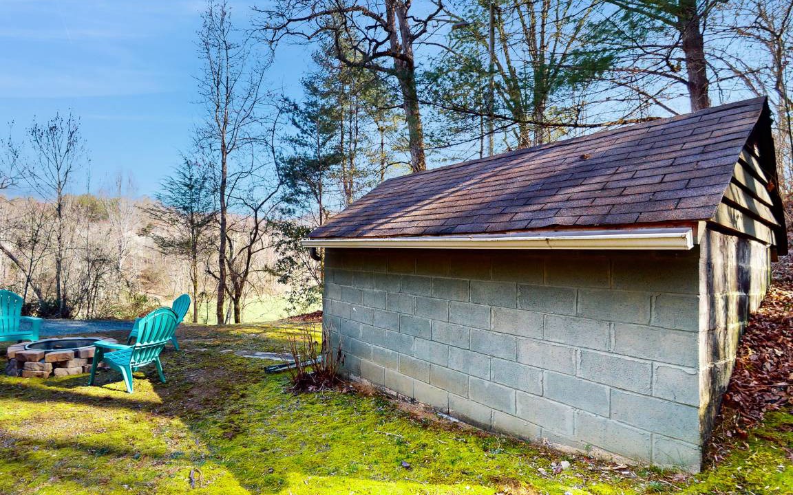 Photo of Others in Qualla