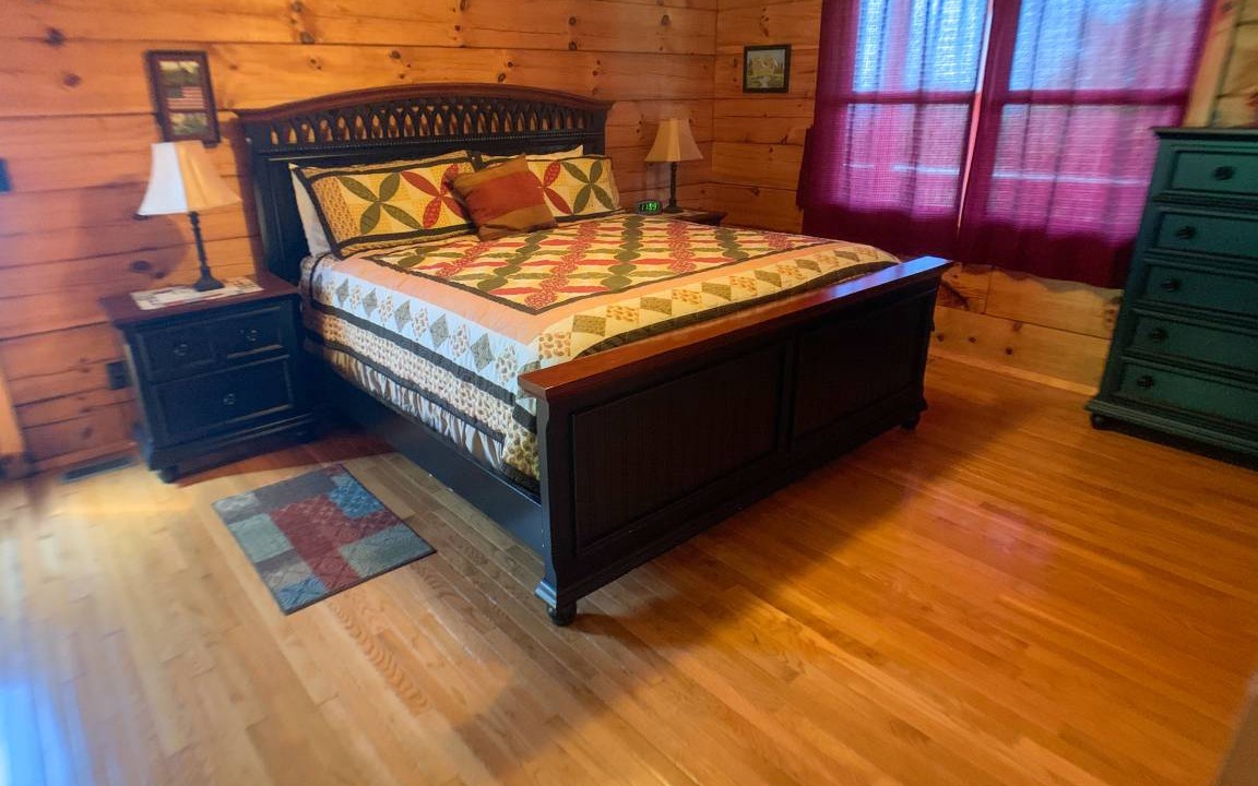 Photo of Bedroom in Buck Mountain