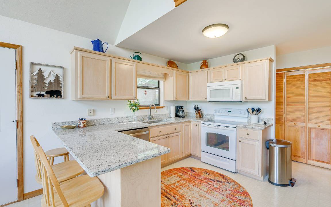 Photo of Kitchen in Upper Peachtree