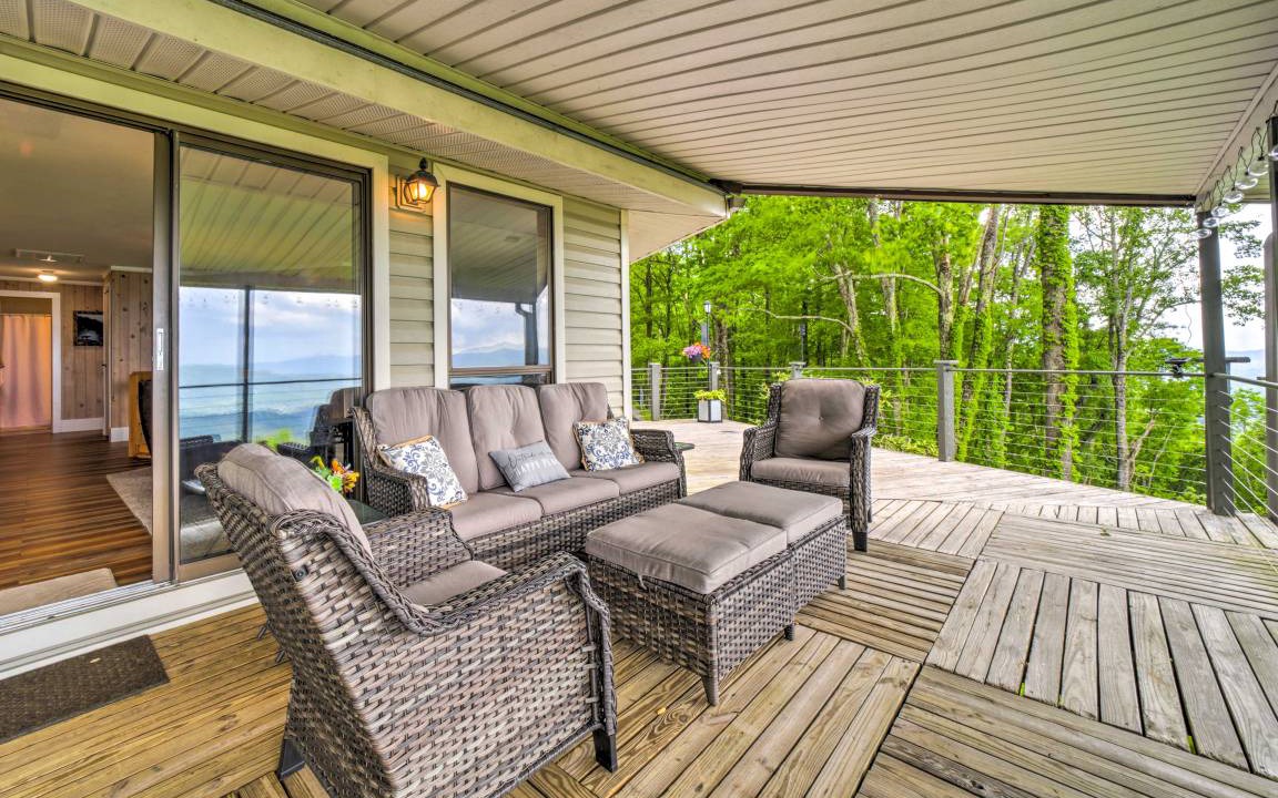 Photo of Patio Balcony in Waynesville