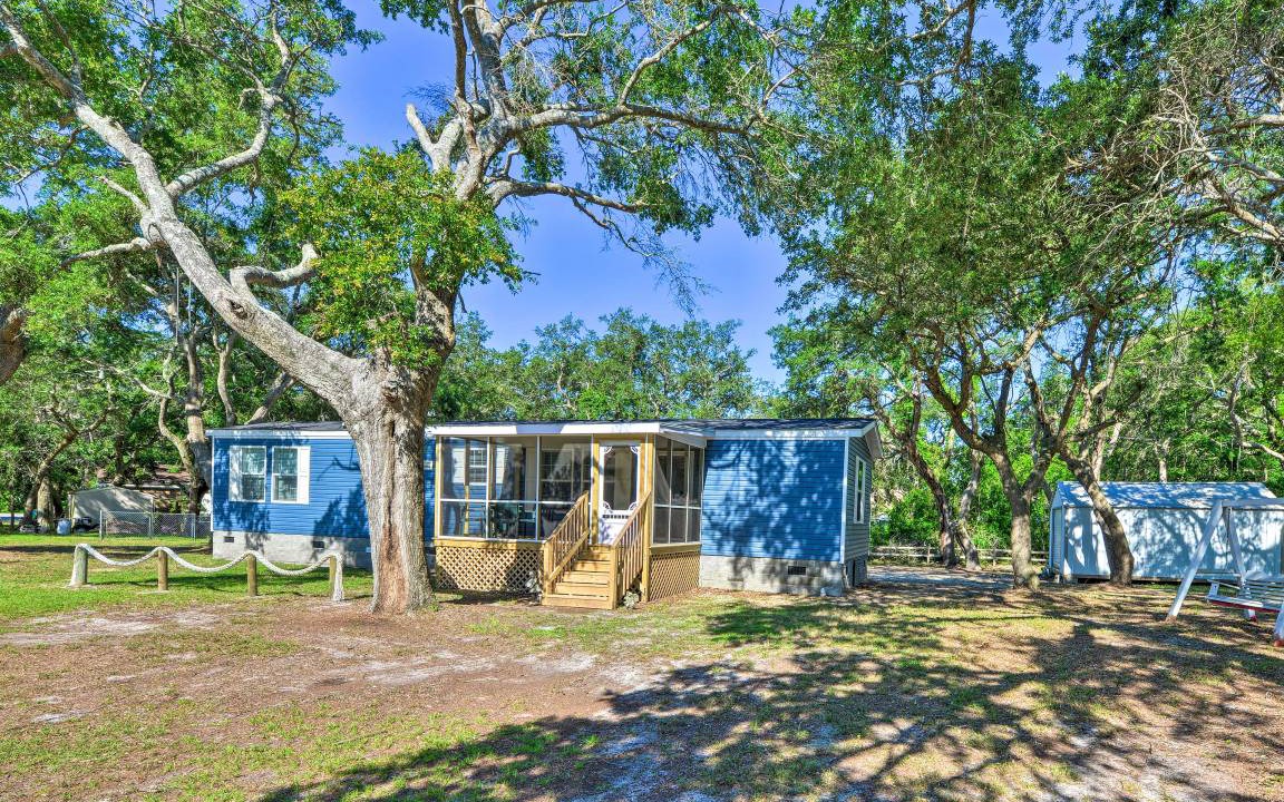 Photo of Buildings in Harkers Island