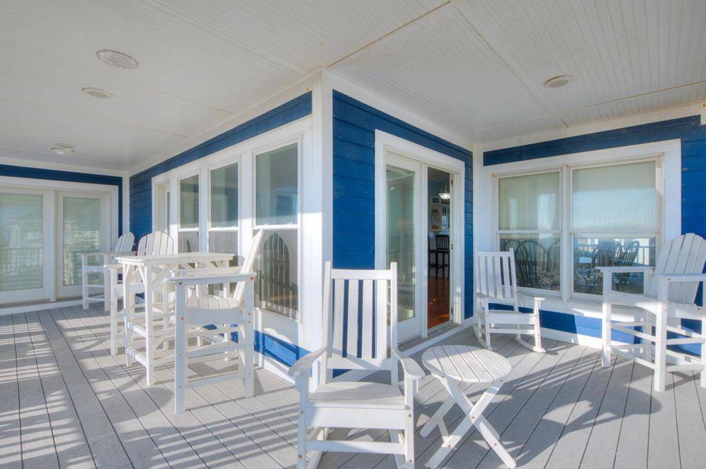 Photo of Patio Balcony in Caswell Beach