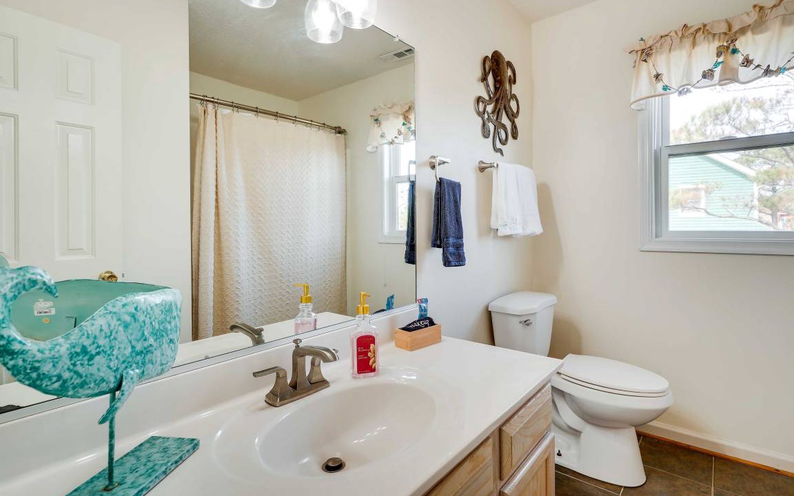 Photo of Bathroom in Nags Head