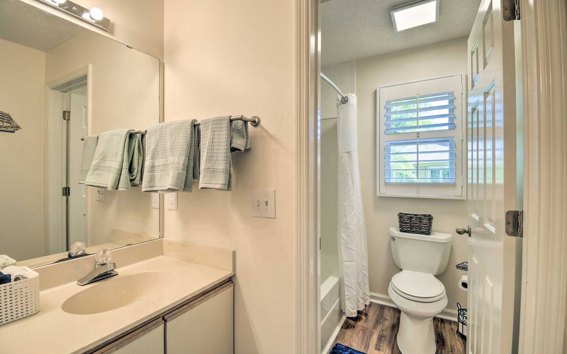 Photo of Bathroom in Sea Trail
