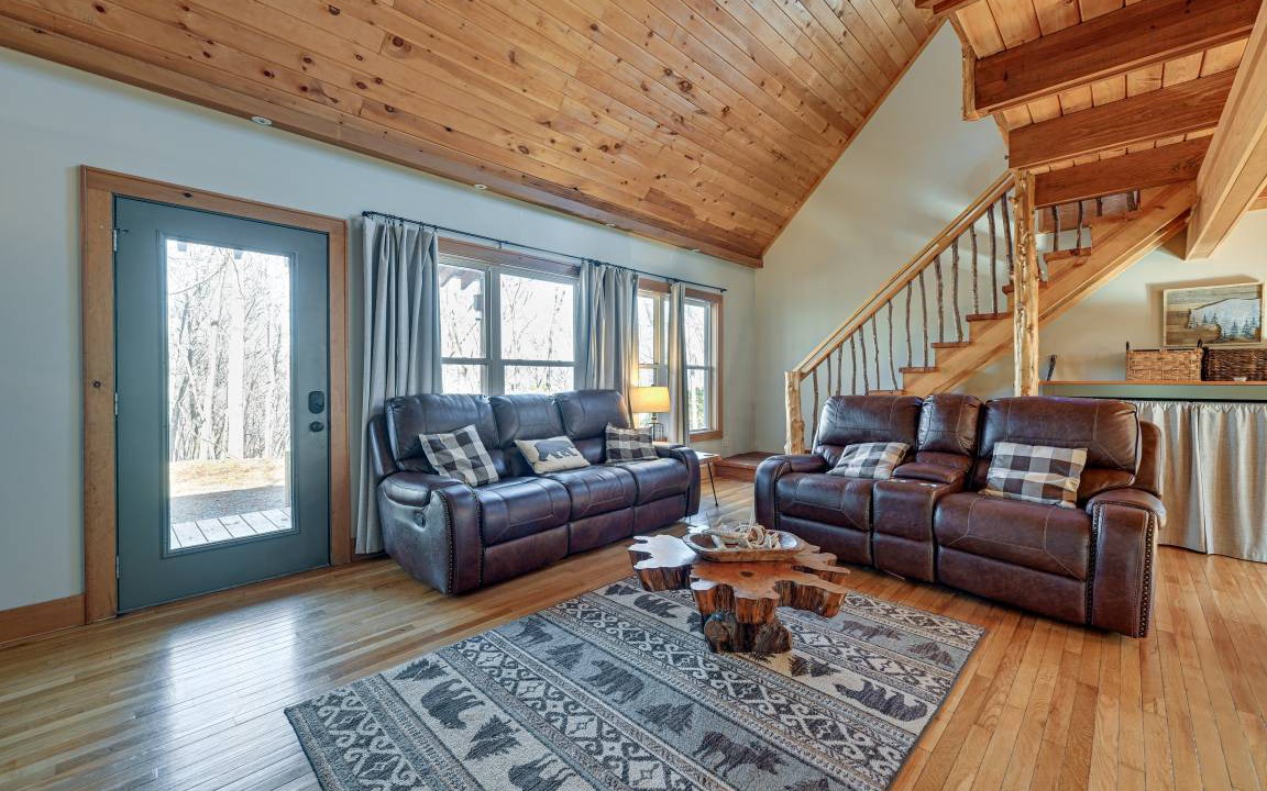 Photo of Livingroom in Bryson City