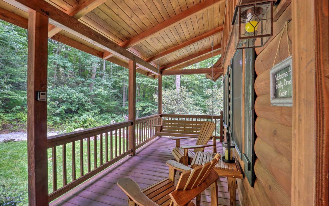 Photo of Patio Balcony in Banner Elk