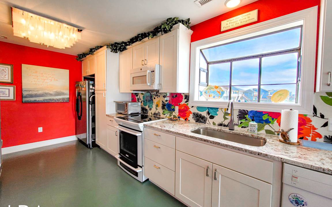 Photo of Kitchen in North Topsail Beach