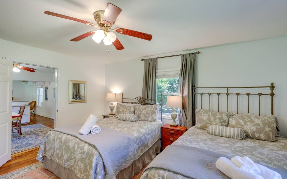 Photo of Bedroom in Marshall