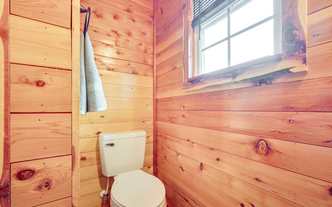 Photo of Bathroom in Troy