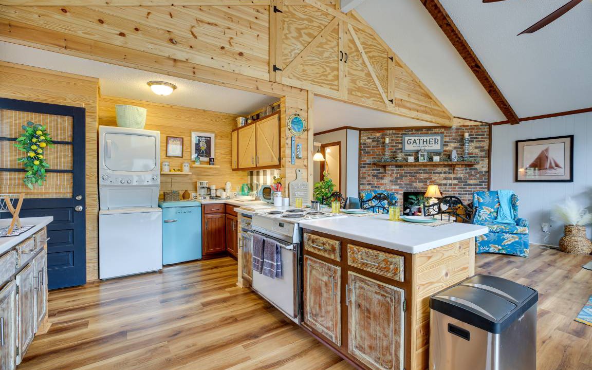 Photo of Kitchen in Tranquil Harbour