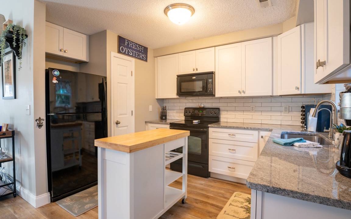 Photo of Kitchen in Silver Lake