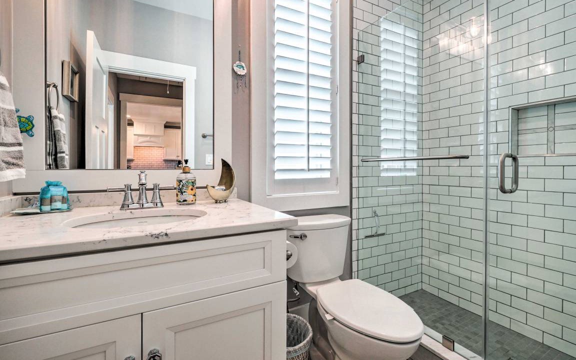 Photo of Bathroom in Wilmington Beach