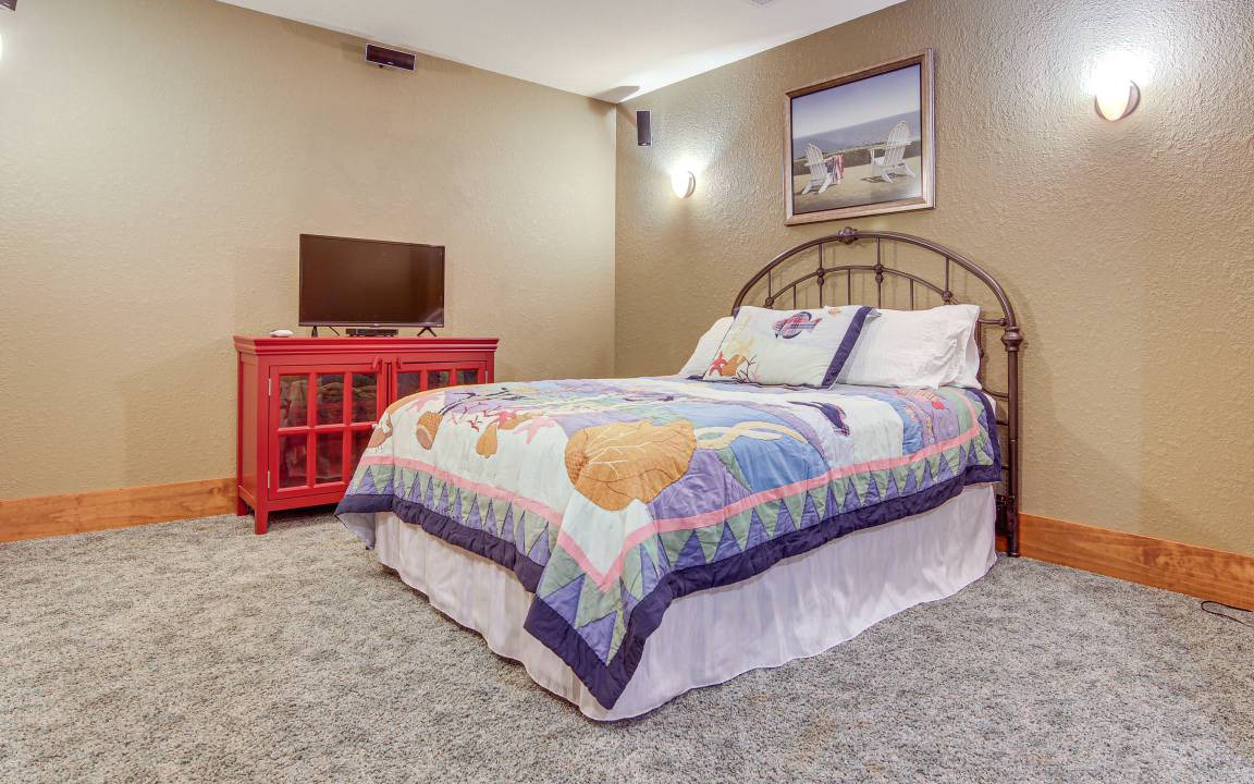 Photo of Bedroom in Black Mountain