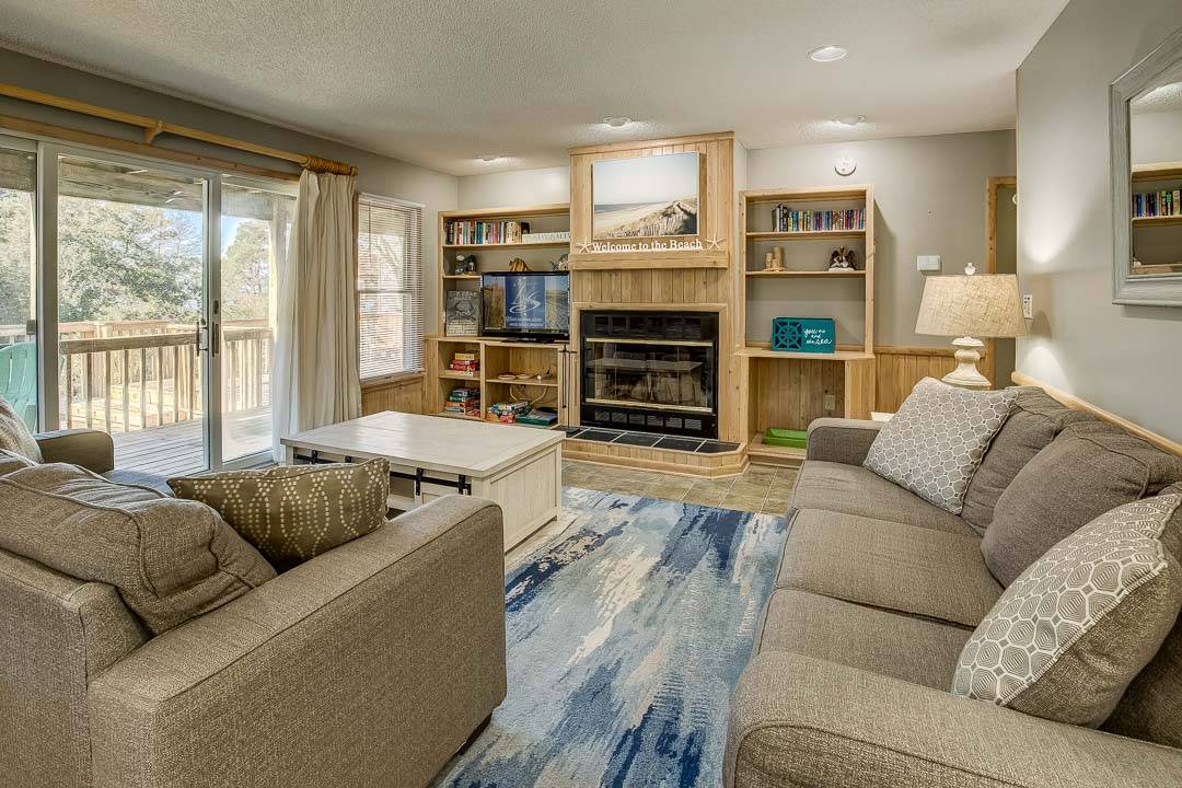 Photo of Livingroom in Corolla Light