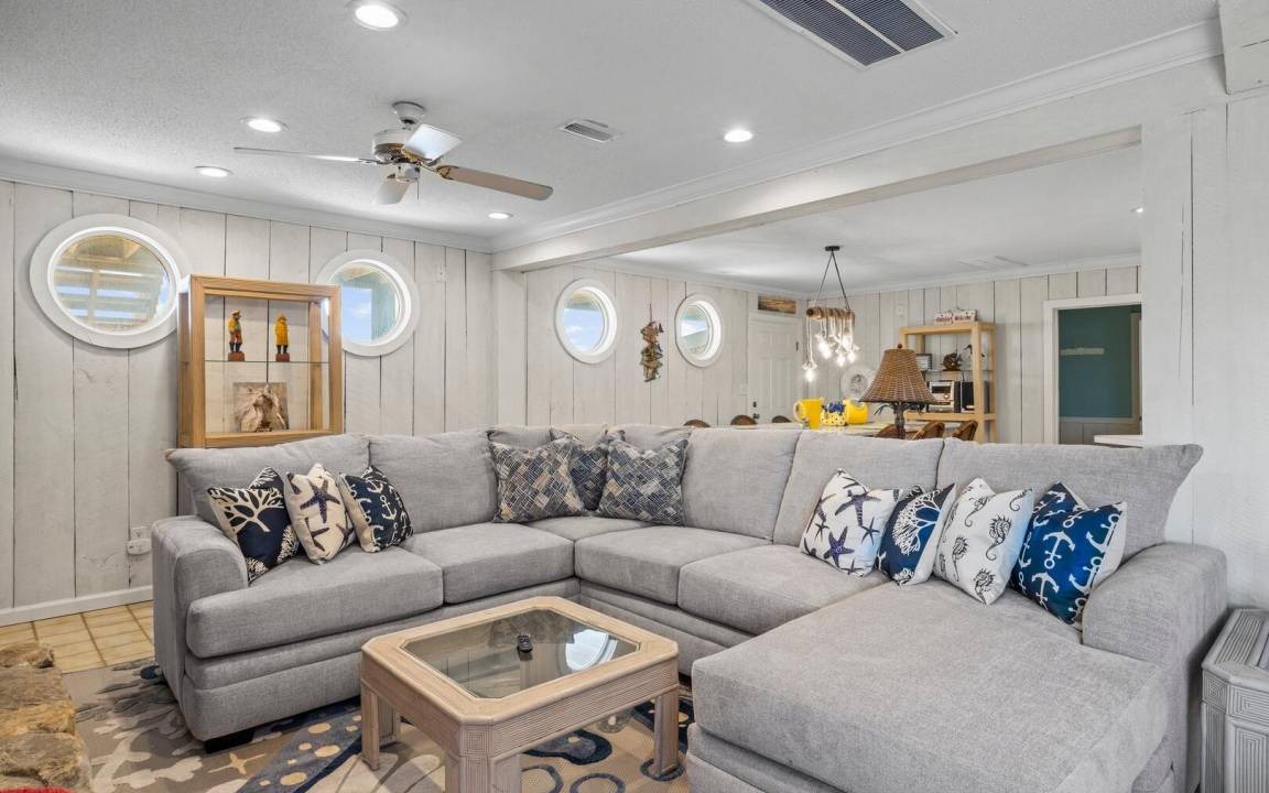Photo of Others in Pine Knoll Shores