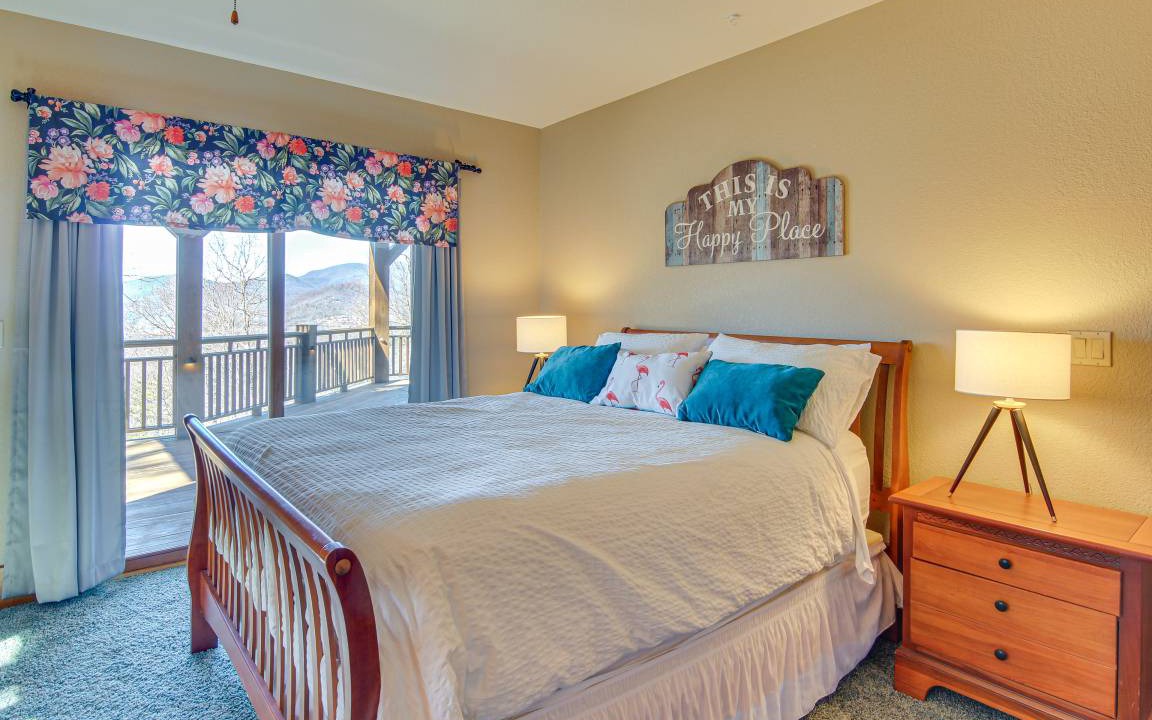 Photo of Bedroom in Black Mountain