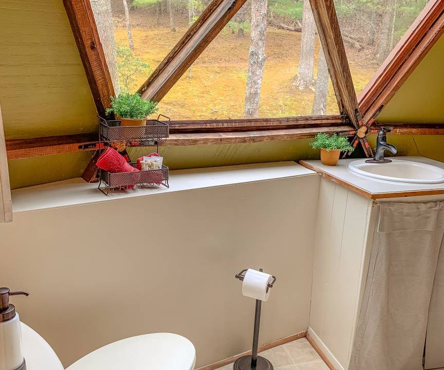 Photo of Bathroom in Grassy Creek