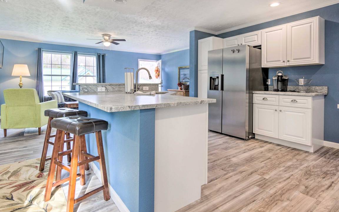 Photo of Kitchen in Tuxedo