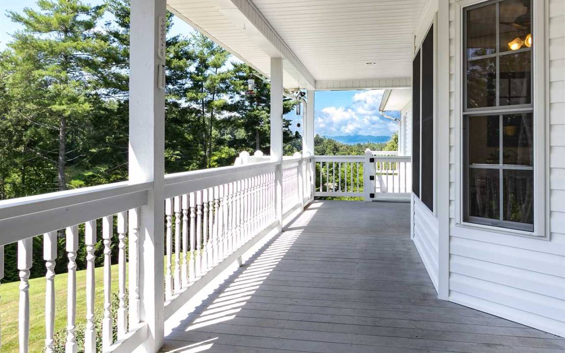 Photo of Patio Balcony in Weaverville