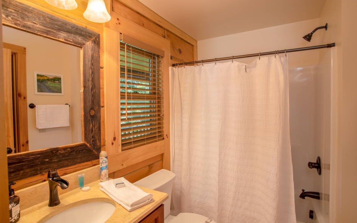 Photo of Bathroom in Lenoir