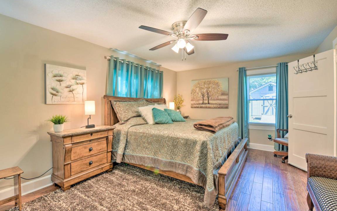 Photo of Bedroom in Belmont