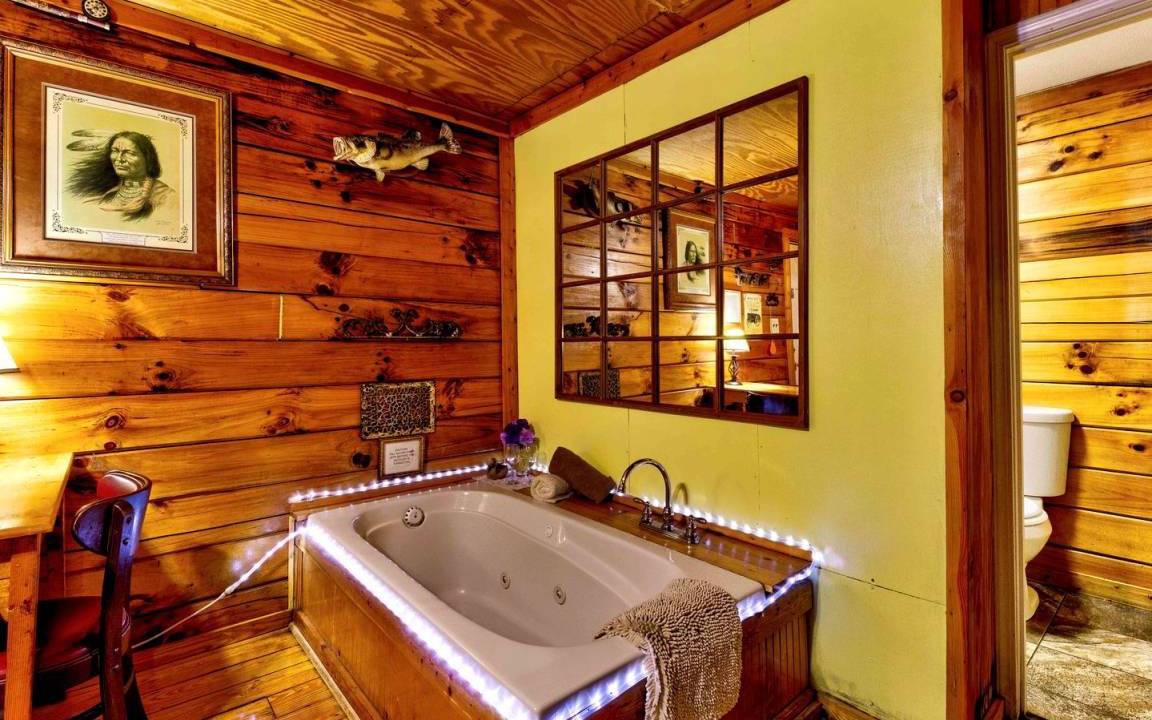 Photo of Bathroom in Cherokee