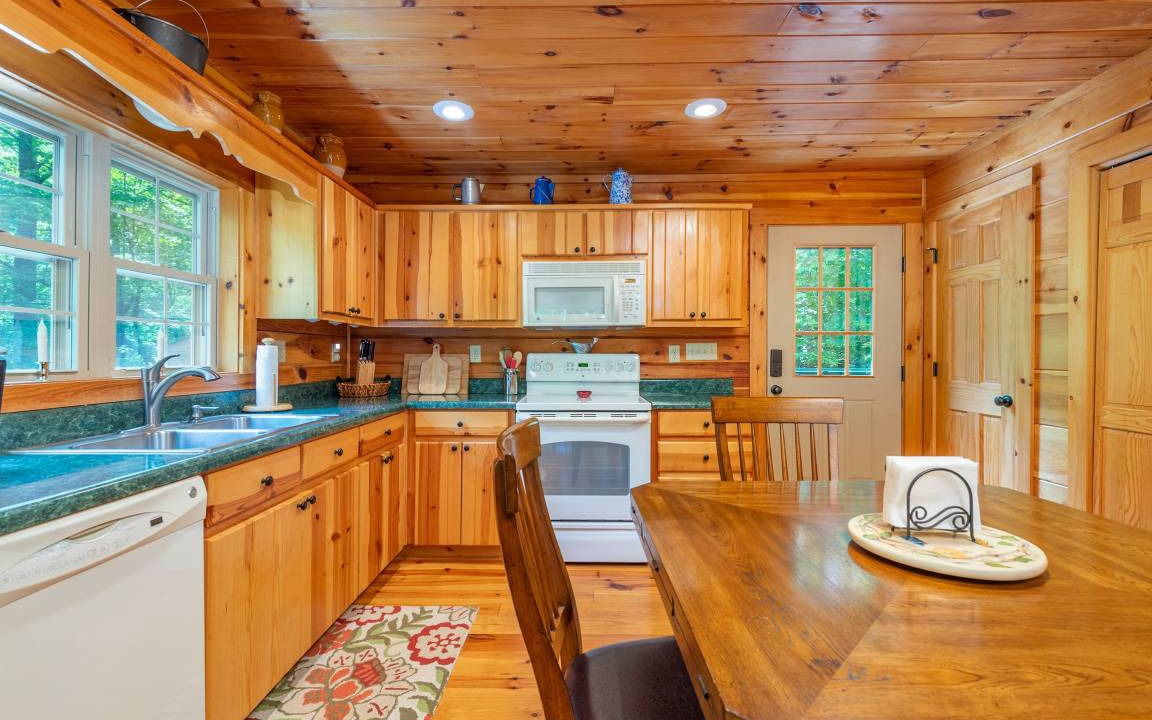 Photo of Kitchen in Old Fort