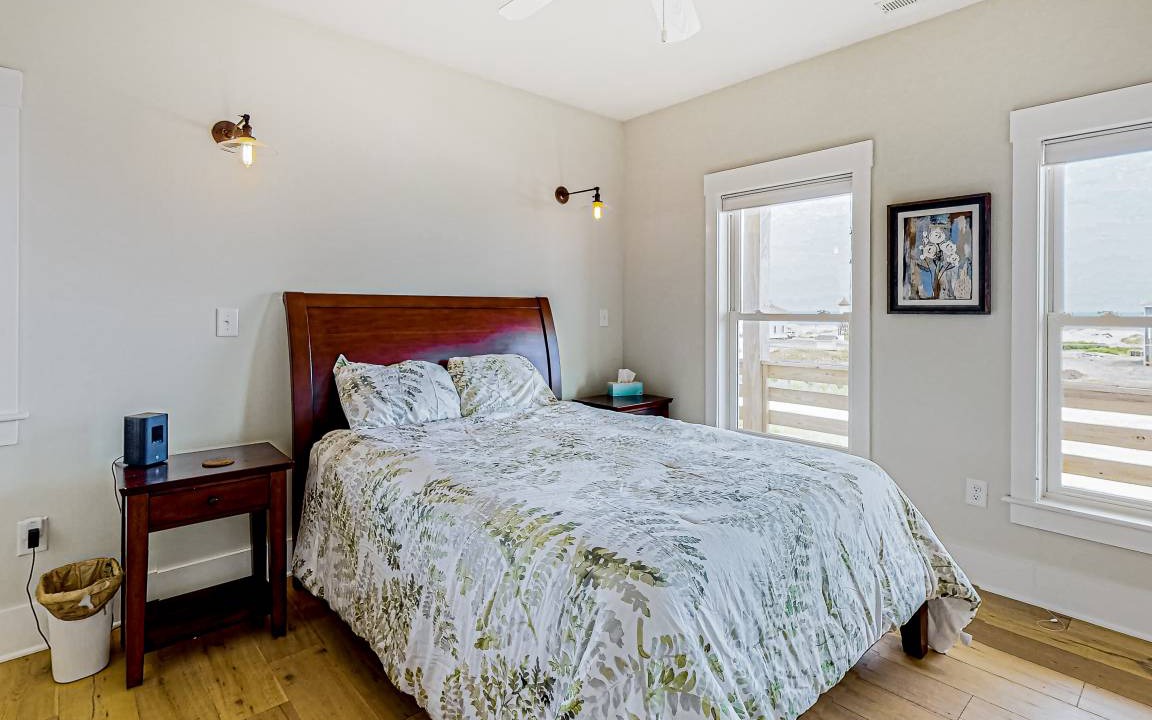 Photo of Bedroom in Carova Beach