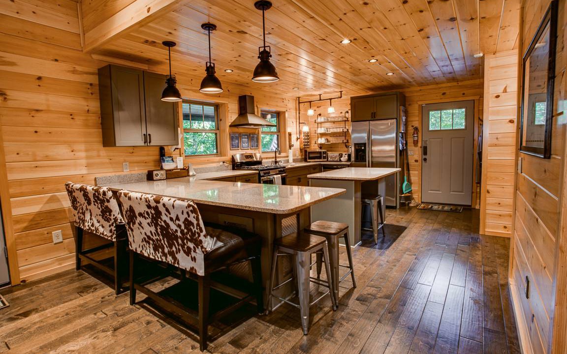 Photo of Kitchen in Saluda