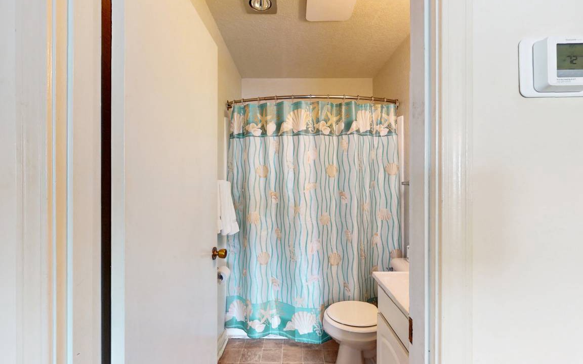 Photo of Bathroom in Kill Devil Hills