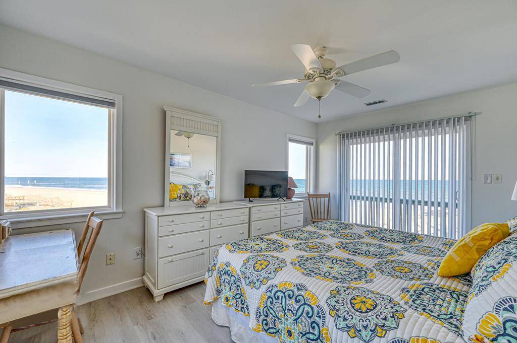 Photo of Bedroom in Village of Stump Sound