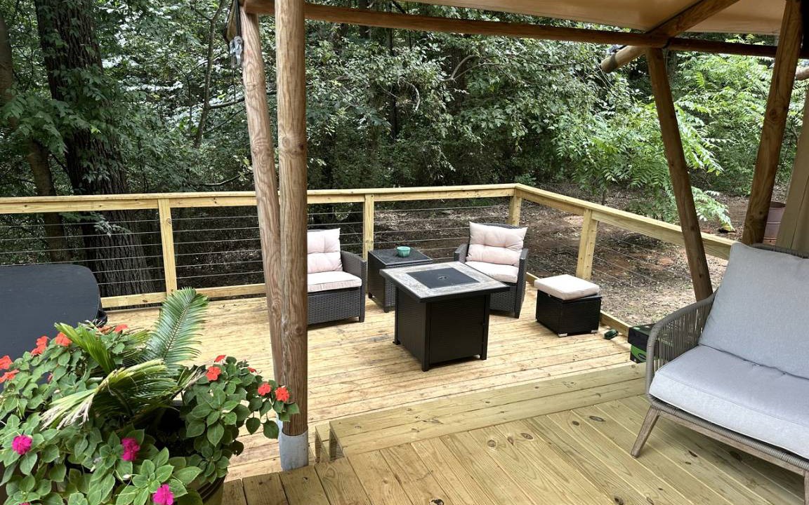Photo of Patio Balcony in Taylorsville