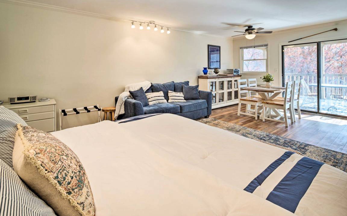 Photo of Bedroom in Lake Lure