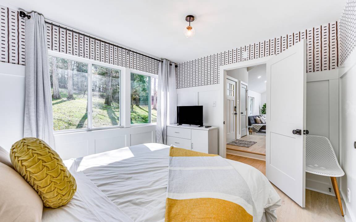Photo of Bedroom in Troy