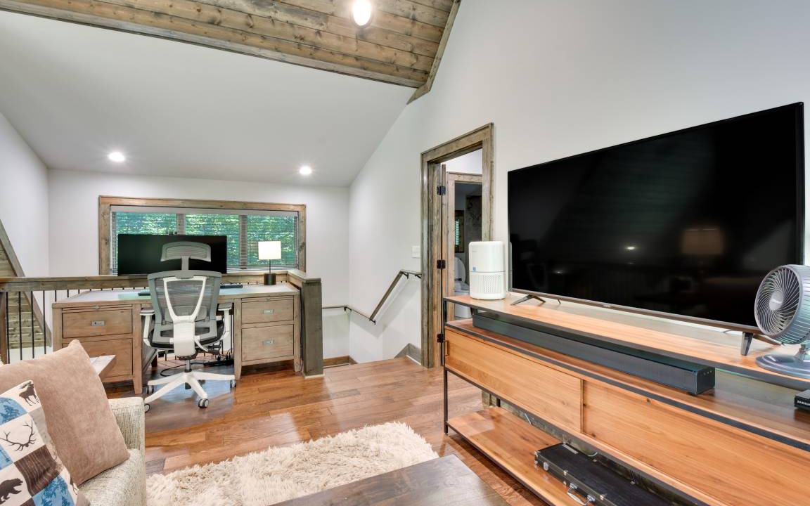 Photo of Livingroom in Glenville