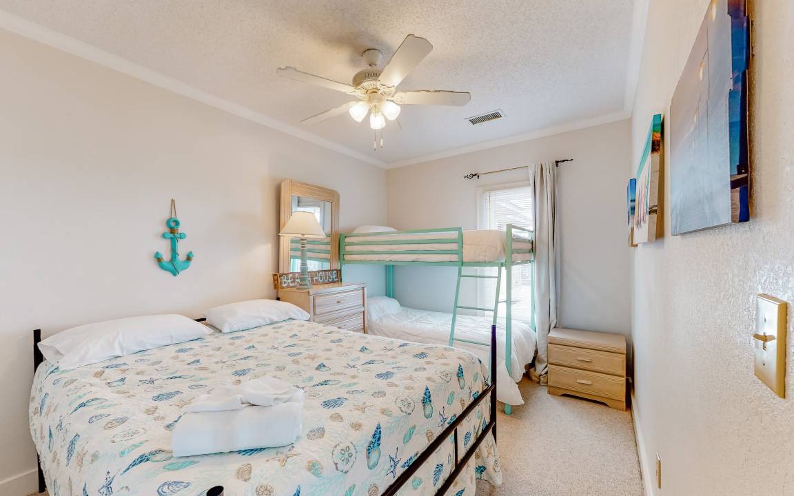 Photo of Bedroom in Avon