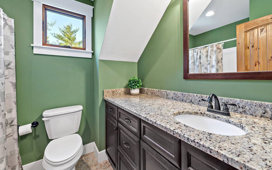 Photo of Bathroom in Nebo