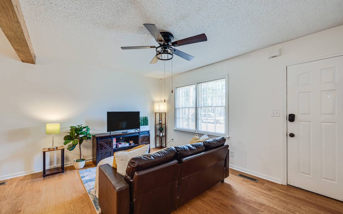 Photo of Livingroom in Washington