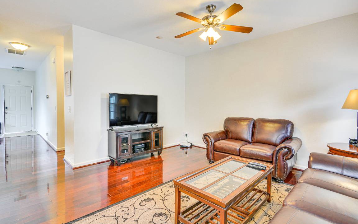 Photo of Livingroom in Greensboro