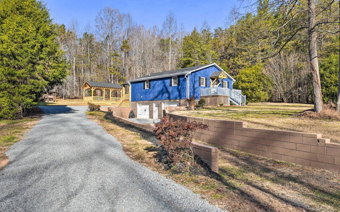 Photo of Others in Yadkinville