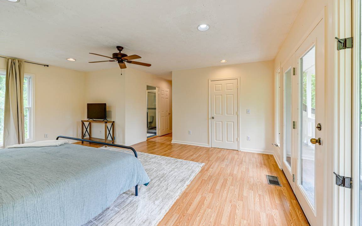 Photo of Bedroom in Sylva