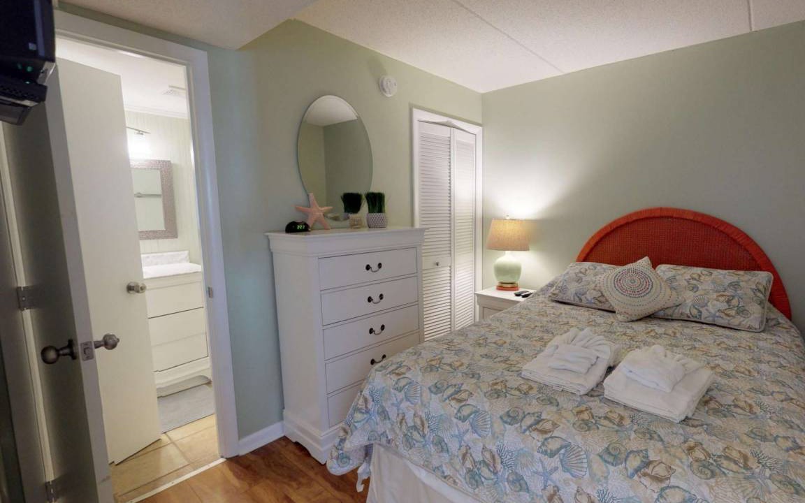 Photo of Bedroom in Carolina Beach