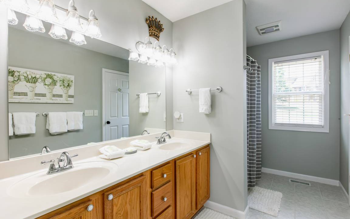 Photo of Bathroom in Weaverville