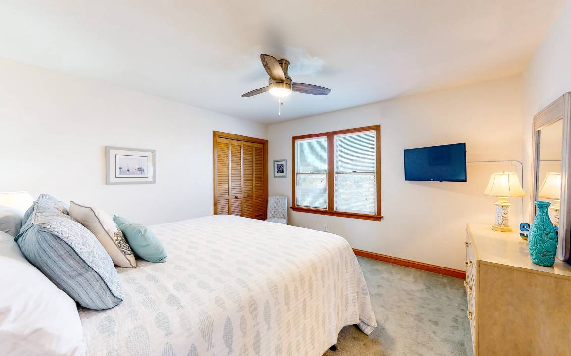 Photo of Bedroom in Ocean Isle Estates